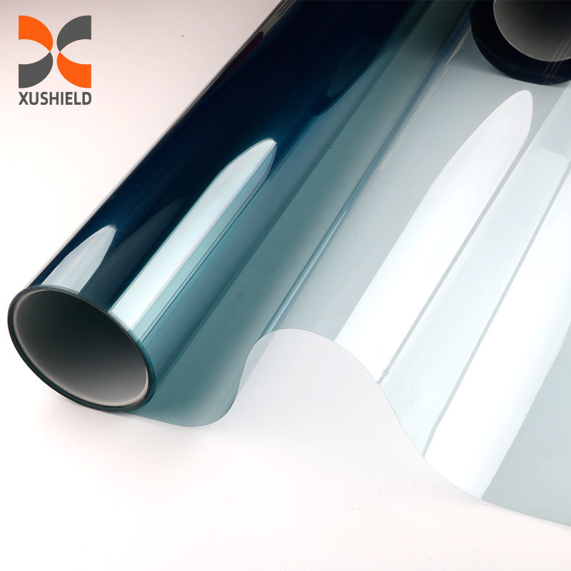 Vensterfilm Top 10 Leverancier Nano Keramische Auto Tint Film 90%IRR 99%UVR Venster Tint Film 8 Jaar Garantie